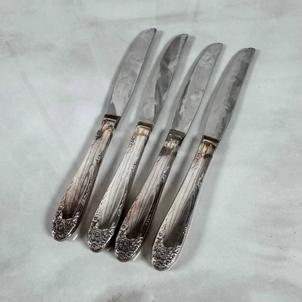 Set of 4 Oneida Simeon L & George H Rogers Silver Plated Dinner‎ Knives Lot 2